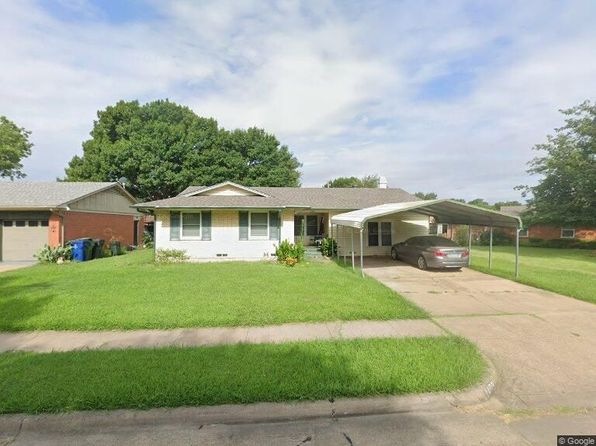1409 Hillcrest Dr