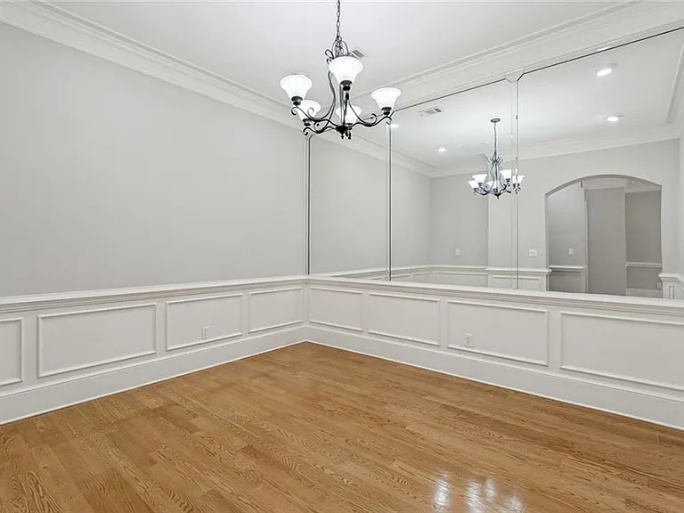 7508 Portbury Park Ln — Photo 9