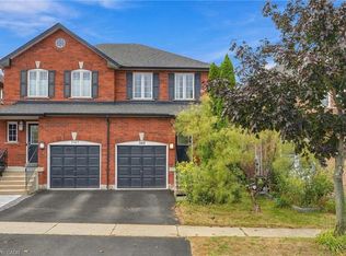 5169 Des Jardines Dr, Burlington, ON L7L6P7