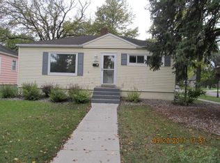 1462 11th St N, Fargo, ND 58102