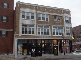1047 Madison St, Oak Park, IL 60302