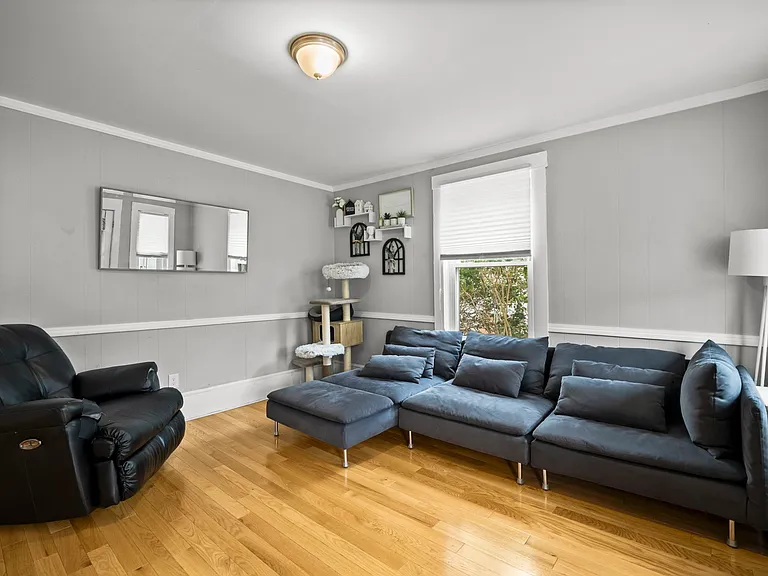 23 New Ocean St #1 — Photo 7