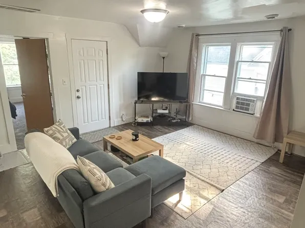 1091 Minnehaha Ave E #2, Saint Paul, MN 55106