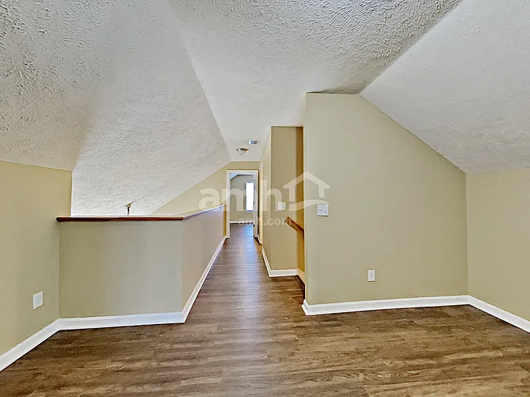 1640 O Green Cv — Photo 16