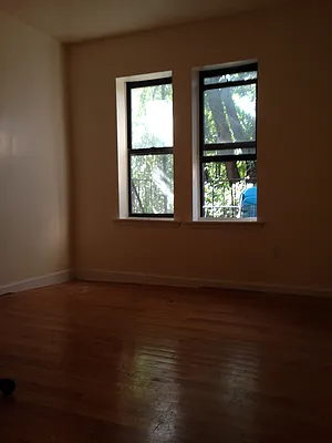 Rented by Elite NY Holdings | media 59