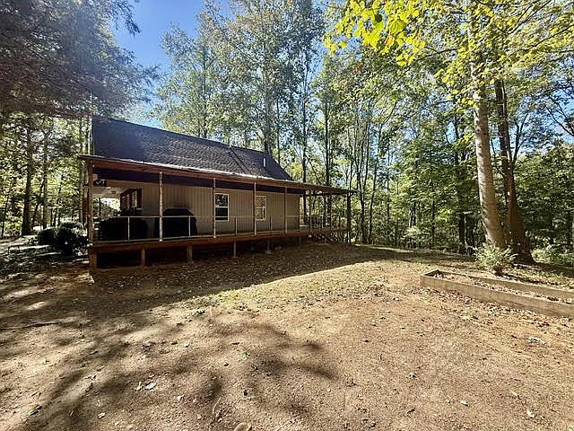 4 bed, 2.5 bath, 2100 sqft, $2,800 — Photo 4