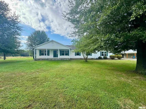 5569 Stotlar Rd, Herrin, IL 62918