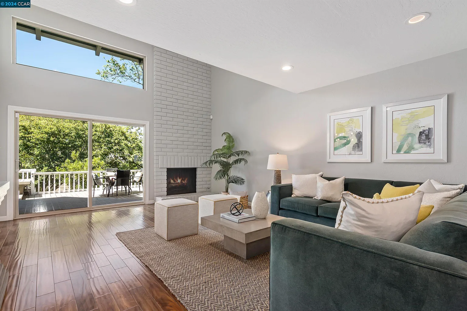 4 Baltusrol St photo 1