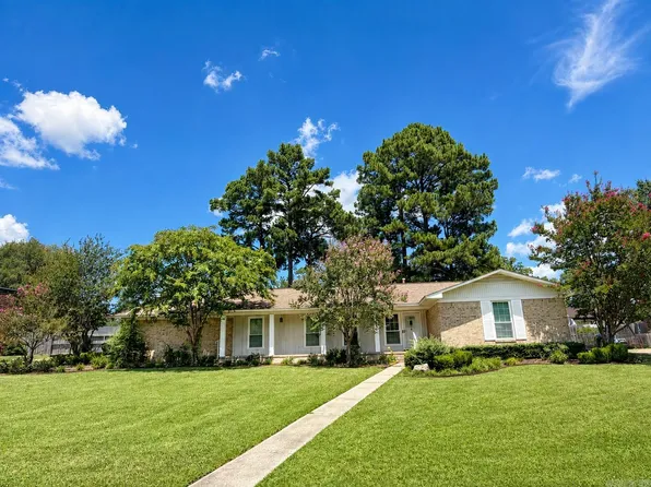 2300 W Main St, El Dorado, AR 71730