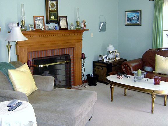 Formal Living Room
						:
						Formal living room has a gas insert fireplace.