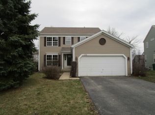 2376 N Rosewood Ln, Round Lake Beach, IL