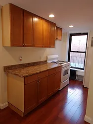 Rented by Manhattan Best Realty, Inc.