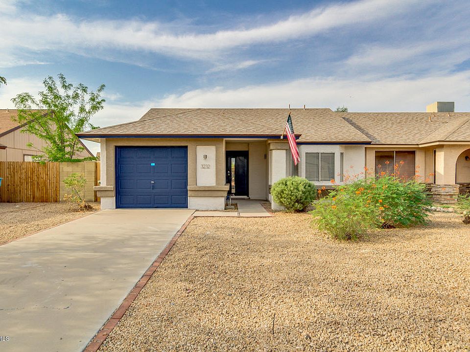 1st image of 3232 W Tonopah Dr