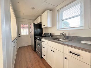 278 Cabot St #1, Beverly, MA 01915