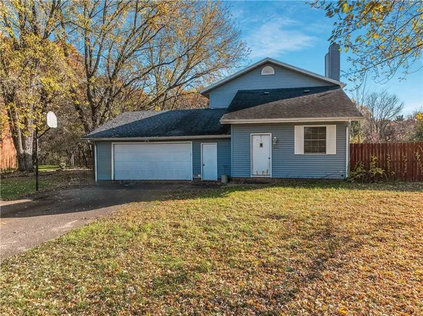 3411 Ridgeway Drive, Eau Claire, WI 54701