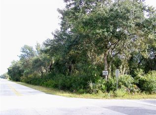 8193 N Basswood Ave, Crystal River, FL 34428