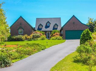 12 Belle Rose Dr, Westerly, RI 02891