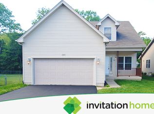 280 Beach Dr, Algonquin, IL 60102