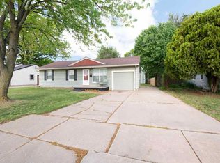 2037 Drollinger St, Wichita, KS 67218