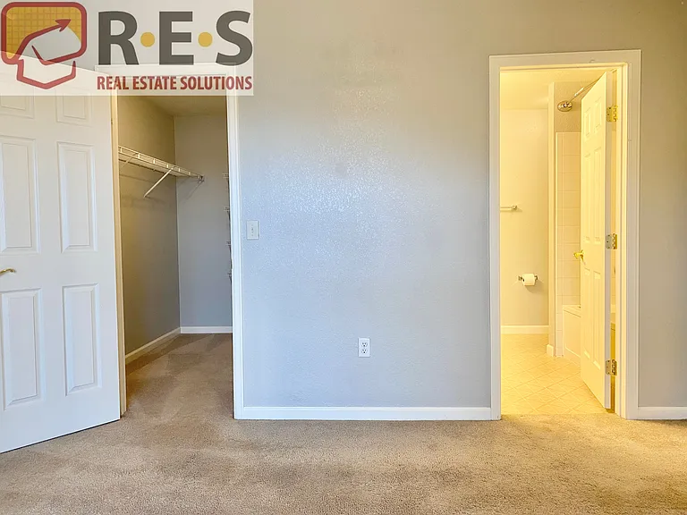 7440 S Blackhawk St #9304 — Photo 6
