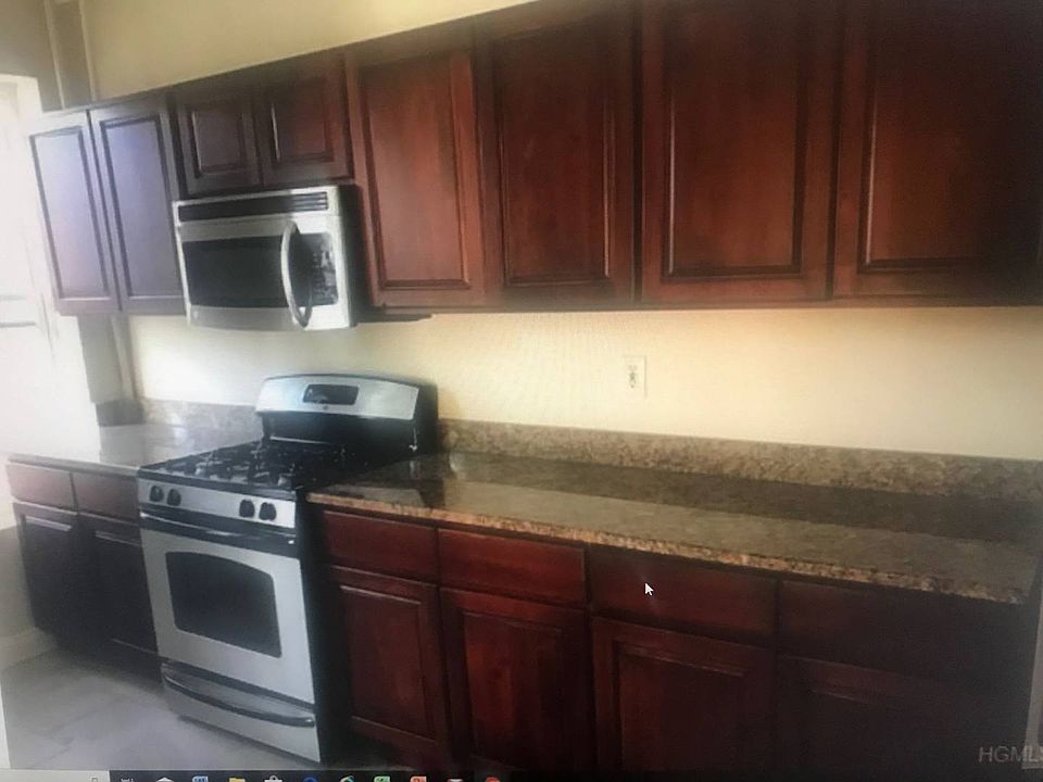 2nd image of 947 Avenue Street John #2A