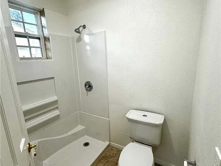 13906 Grant St #B — Photo 4