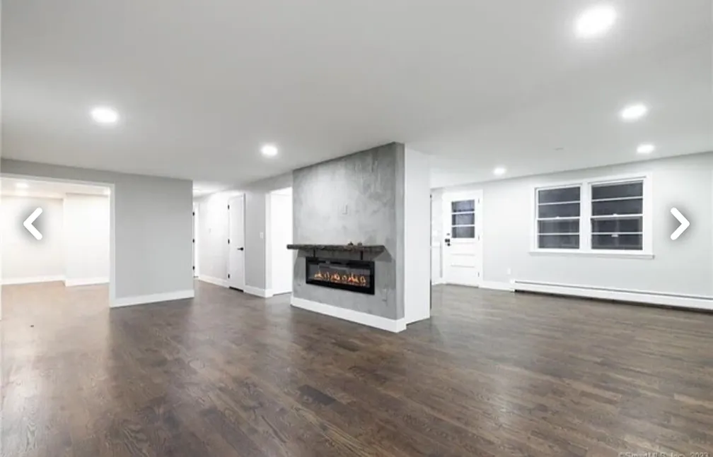 3 bed, 3020 sqft, $4,200 — Photo 3