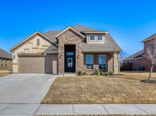 4124 Herdsman Dr, Krum, TX 76249