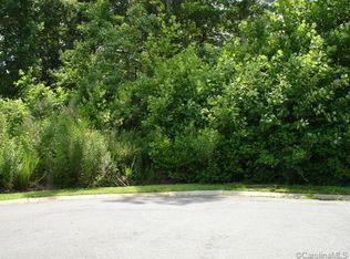 1023 Dacavin Dr, Charlotte, NC 28226