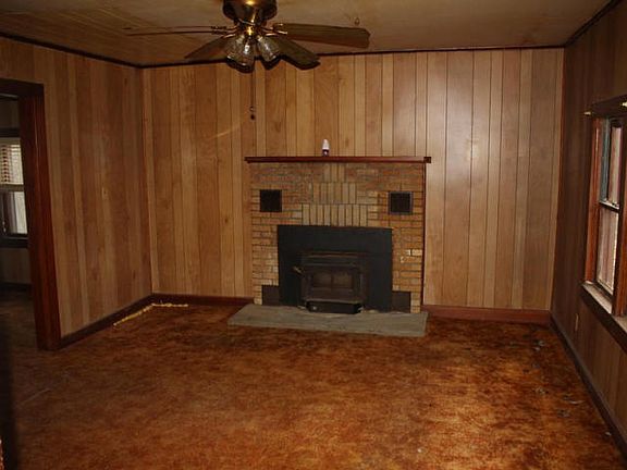 4th image of 2866 County Road 3651