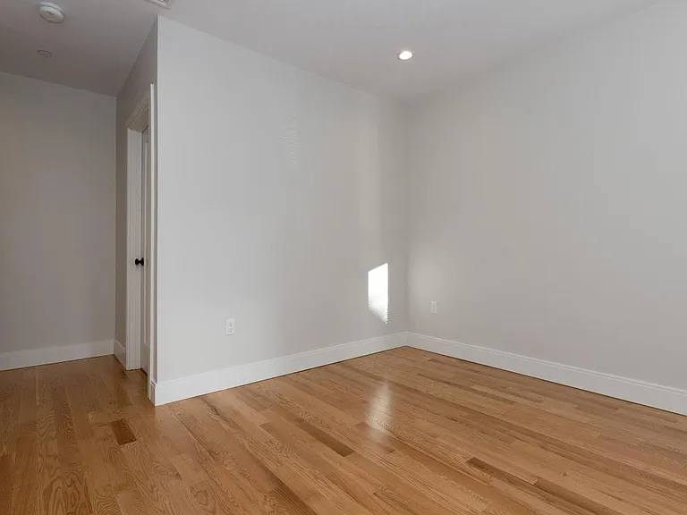 5 Tovar St #1F — Photo 17