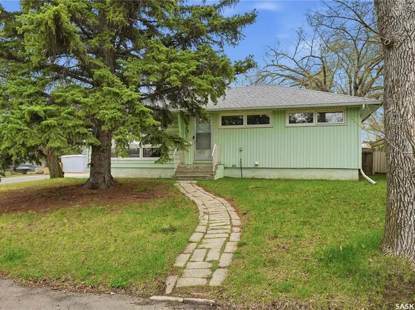 2601 Pasqua STREET, Regina, SK S4S 0M4