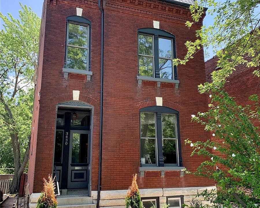 1st image of 3430 S Jefferson Ave