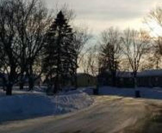 Exterior Neighborhood (street photo)