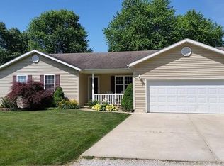 558 Clover Dr, Edwardsville, IL