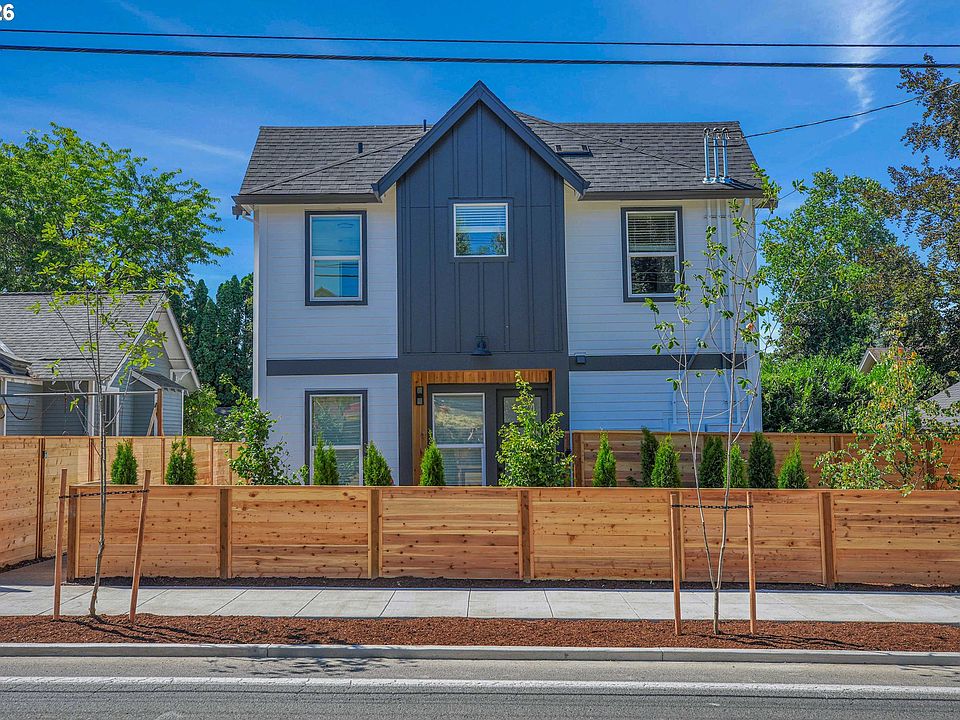 1st image of 8428 E Burnside St