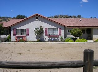 7276 Canon Rd, Oak Hills, CA 92344