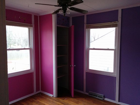5th image of 501 NW Holly Ln