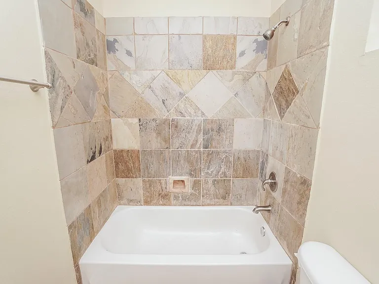5730 Kansas St #B — Photo 29