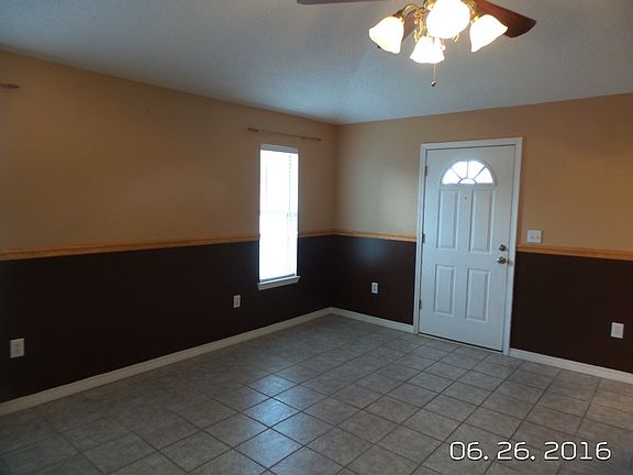 5th image of 130 Wild Horse Dr