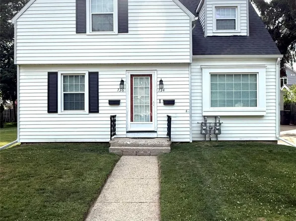 734 Briarcliff Rd, Jackson, MI 49203