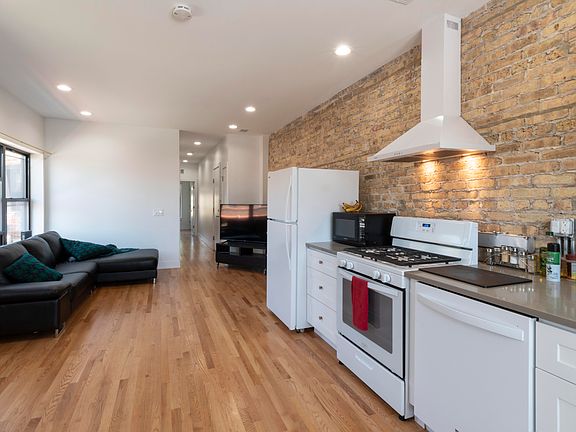 2nd image of 5601 W Belmont Ave #206