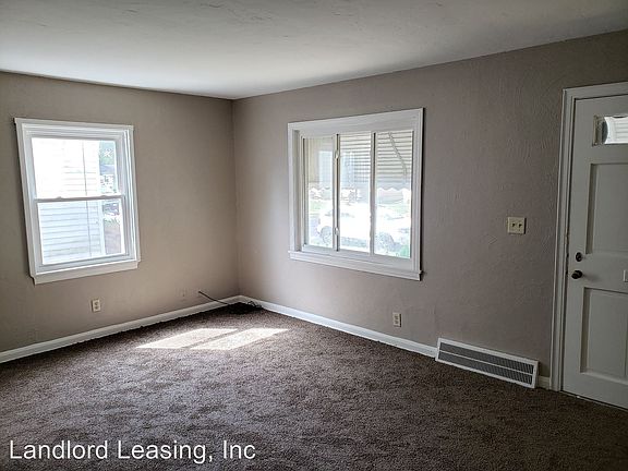2nd image of 285 Bellfield Ave