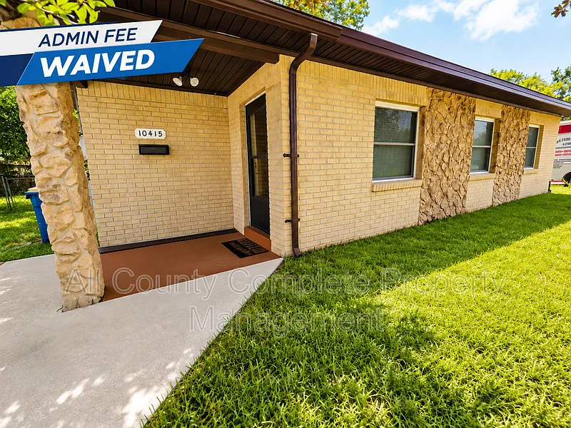 10415 Briarcliff Rd E