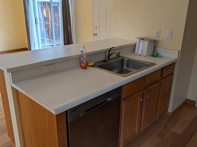 833 N San Antonio Rd — Photo 28