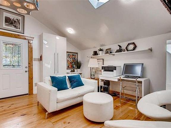 4th image of 501 Oertli Ln #B