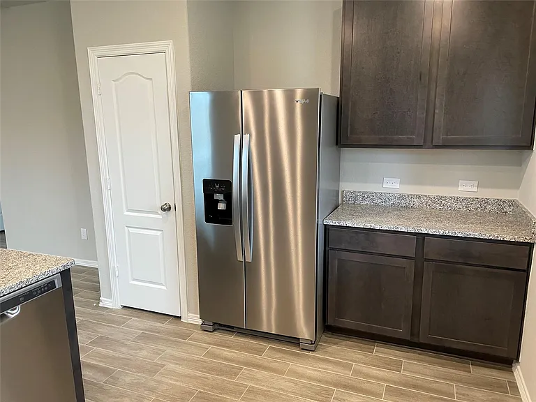 822 Redinger Ridge Dr — Photo 6