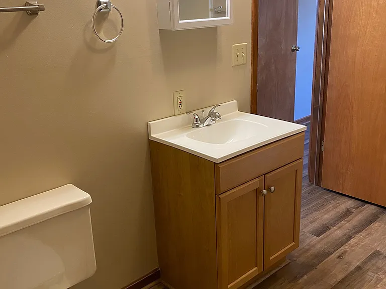 640 Bob White Ln — Photo 6