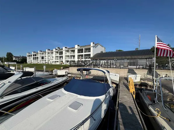 202 Ferry Ave #73, Charlevoix, MI 49720