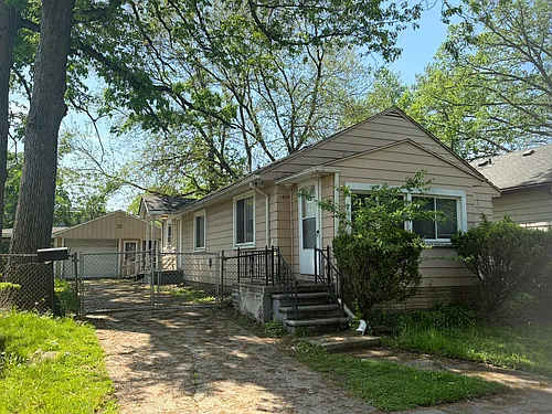 1620 Channing St Photo 1